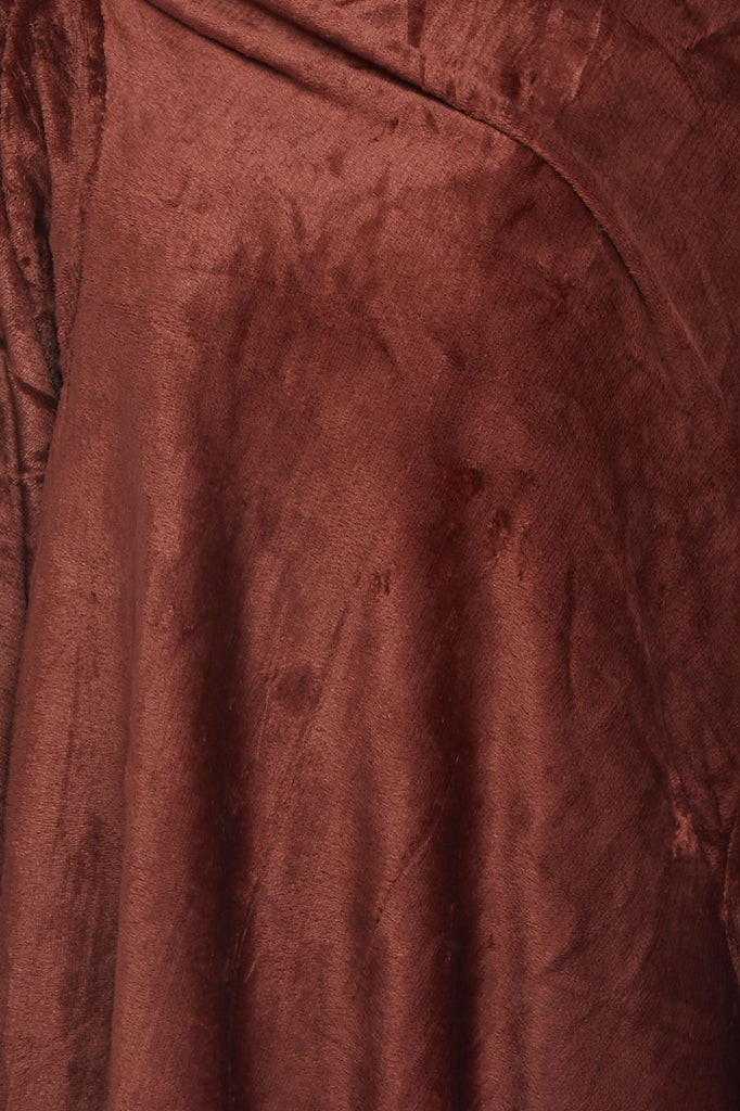 Regular Design No. 516 - Bleeves | Wearable Blanket with Sleeves