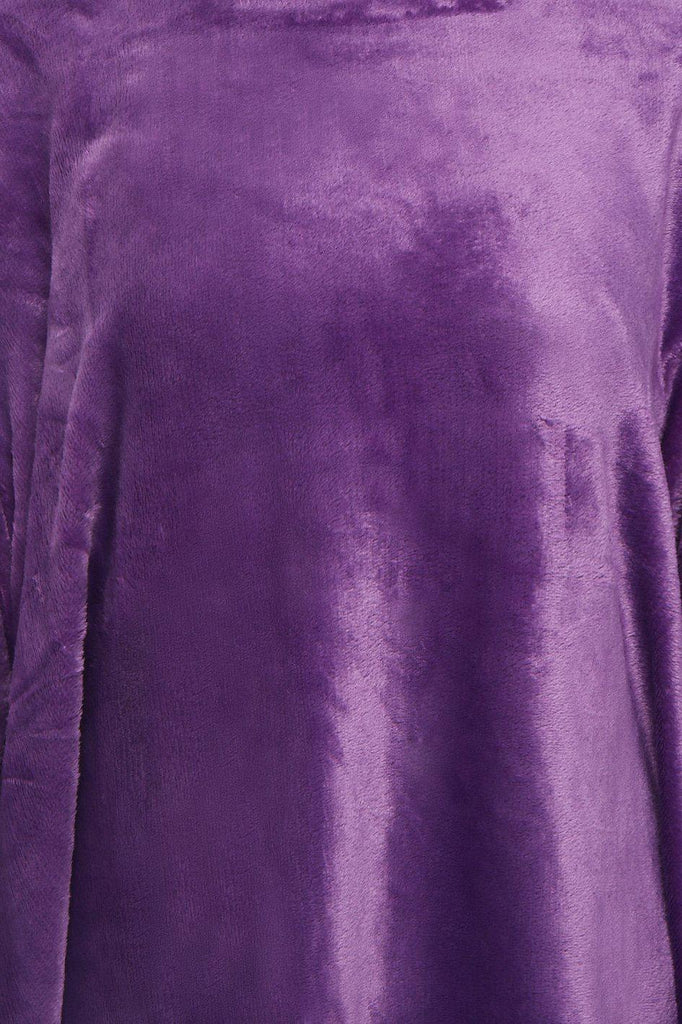 Xtra Long Design No. 524 - Bleeves | Wearable Blanket with Sleeves